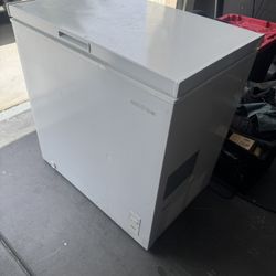 Deep Freezer Must Go asap 