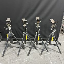 Sumner Hi Fold A Jack Pipe Stand With Vee Head