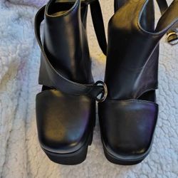 BAD ASSSSSS PLATFORMS 