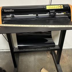 Gcc Expert 2 LX Vinyl cutter