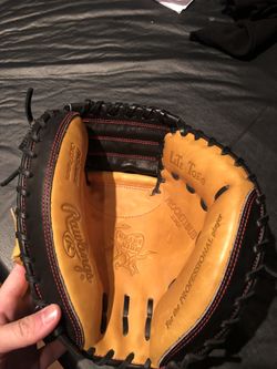 Rawlings heart of the hide catchers glove