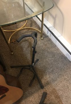 Guitar stand $15