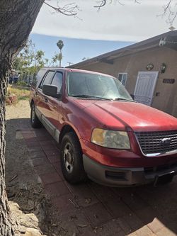2004 Ford Expedition.