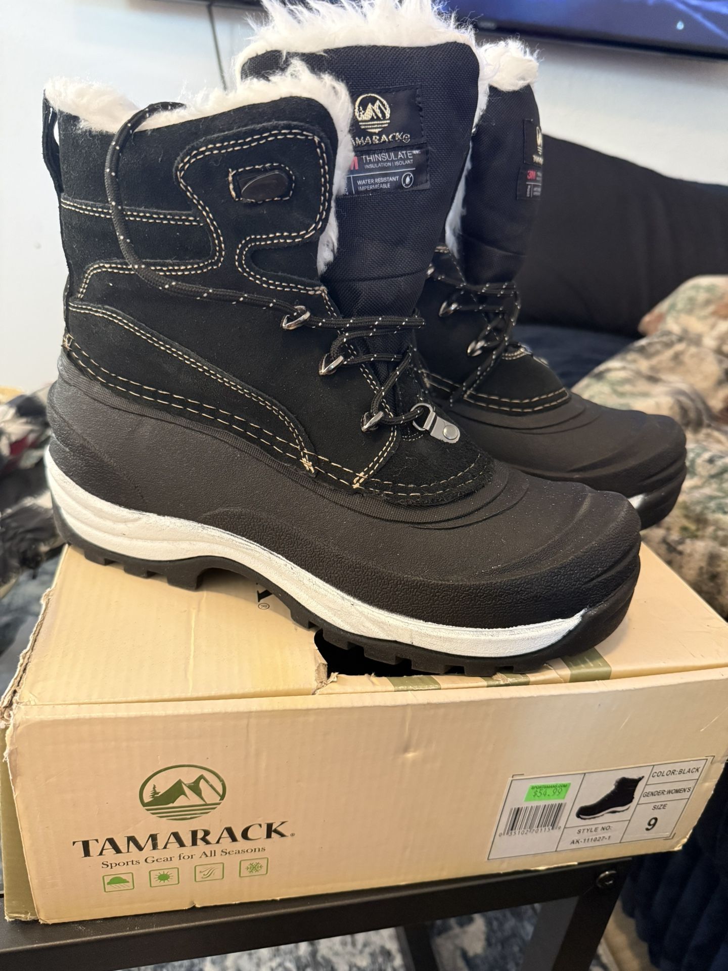 Women’s Snow Boots 9