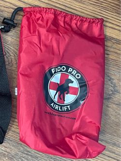 Fido Pro Airlift - Emergency pet carrier pack for dogs