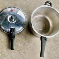 Pressure Cooker with Lid