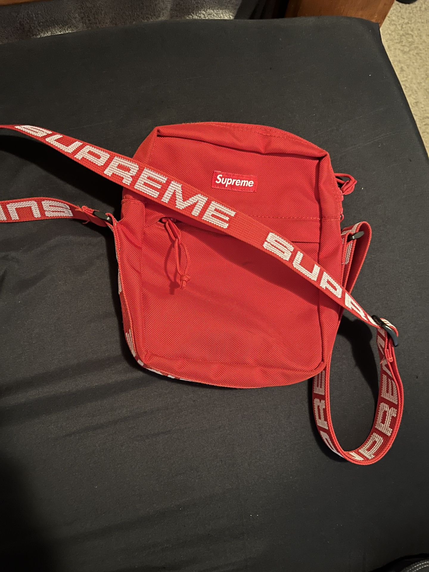 Supreme Waist Bag (SS18) Red