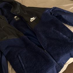 Nike windbreaker Boys XL Men small