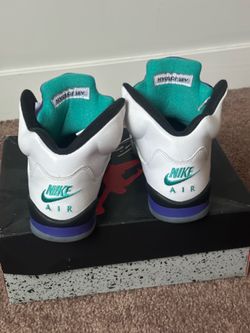 Jordan 5 grape size 7y, price is negotiable.