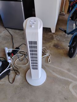 Mini oscillating fan