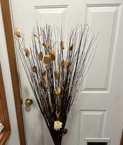 Nice unique decor for living room.