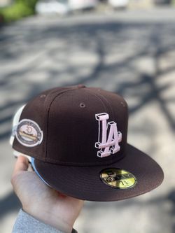 Ecapcity la Dodgers 3D logo burnt wood and pink underbrim size 7 5/8 brand  new very rare for Sale in Bronx, NY - OfferUp