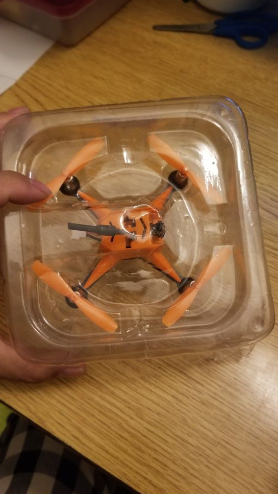 BNF Small drone w FPV(need remote and battery)