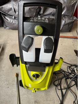Pressure washer