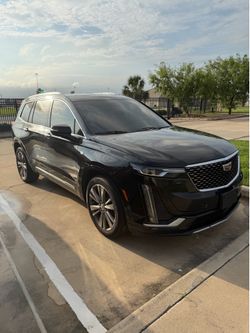 2022 Cadillac XT6