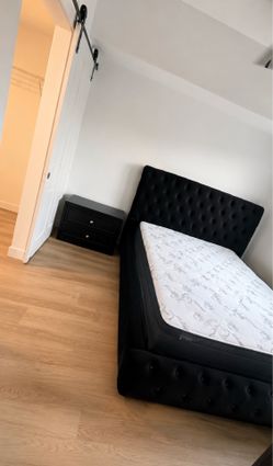Queen Size Bed set