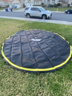 BZZTER Trampoline Mat