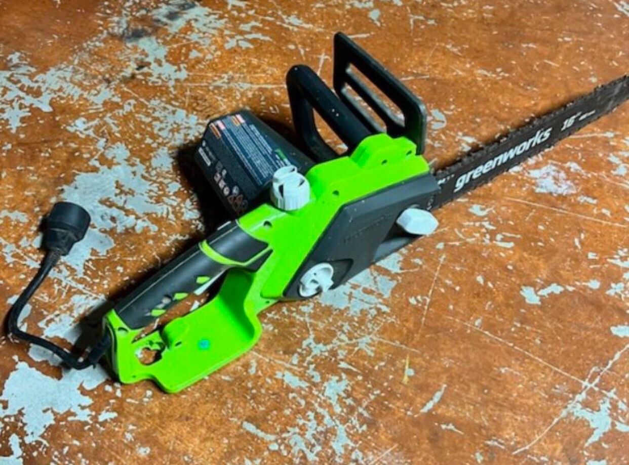 Greenworks Chainsaw