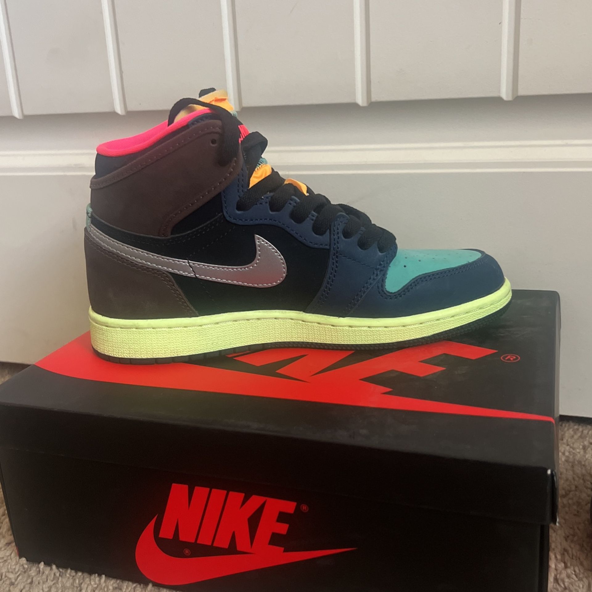 Air Jordan Retro High OG GS Tokyo Bio Hack