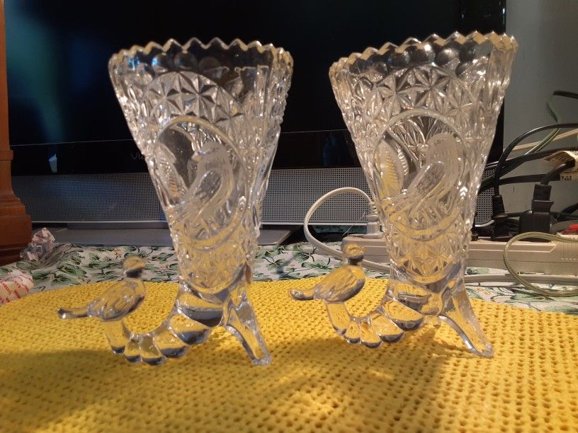  TWO GORGEOUS LOOKING  BIRD  VASES  CRYSTAL GLASS 