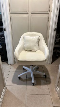 Vanity / Office Chair