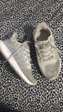 Adidas shoes 7 women