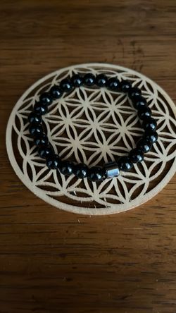 Magnetic black bead Bracelet