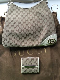 Authentic Gucci wallet & purse