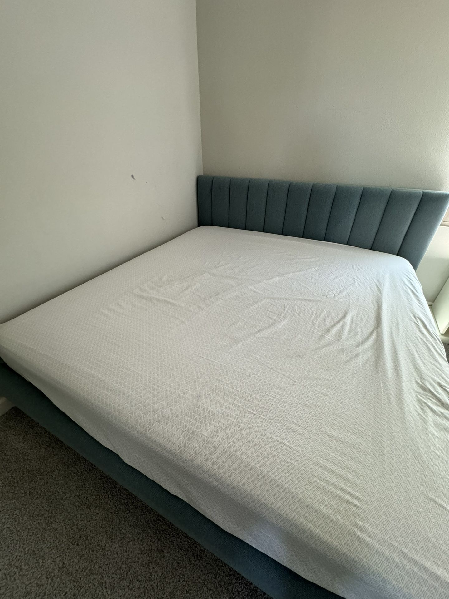 Room & Board Hartley California King Size Upholstery Bed Frame
