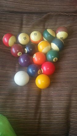 Billard balls
