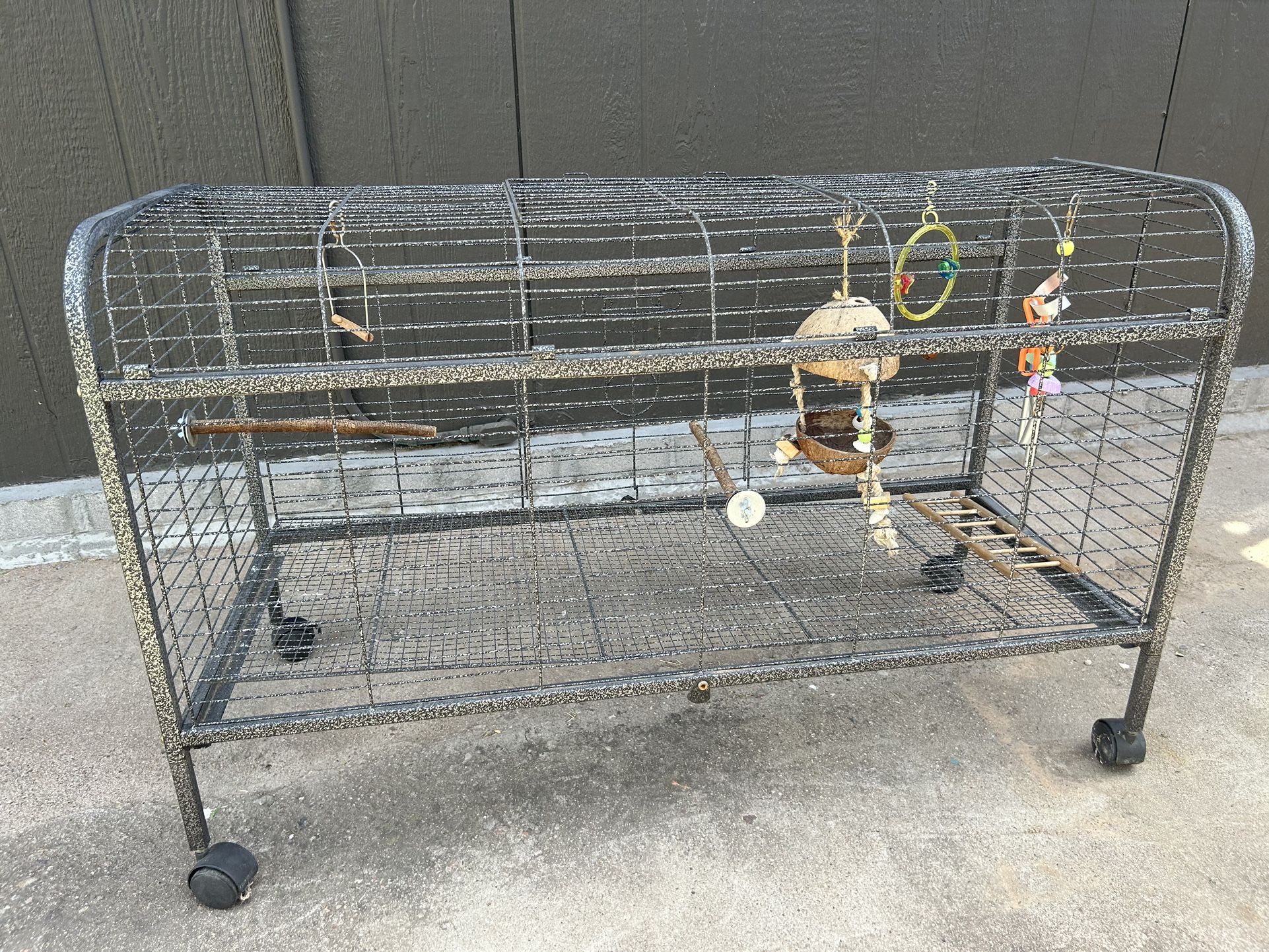 Bird Cage With Rollers