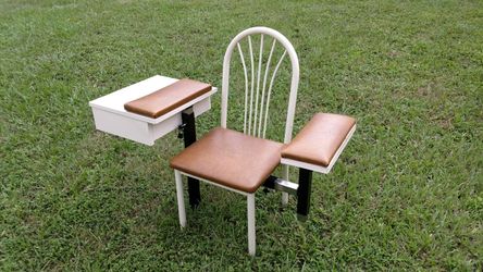 Blood drawing chair