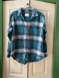 Ladies American Eagle Top