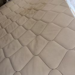 Free Queen Size Matress