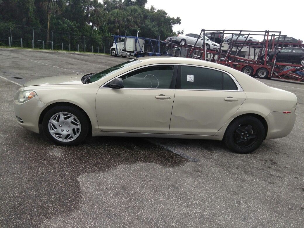 2009 Chevy Malibu 134 miles