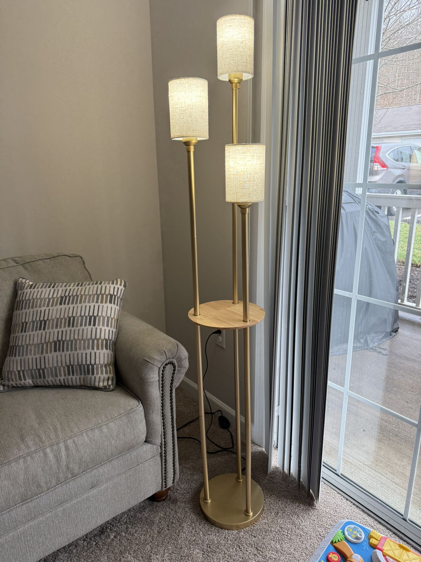 3-panel lamp