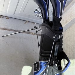 Gently Used Maxfli Rev 3 Jr Package Set Rh Blue, 6 Piece