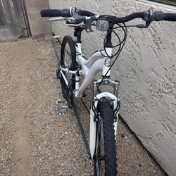 Mountain bike for sale for 125$