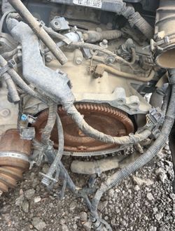 Transmission fits 2010-2013 Hyundai Tucson 2.4L Automatic FWD 105k miles