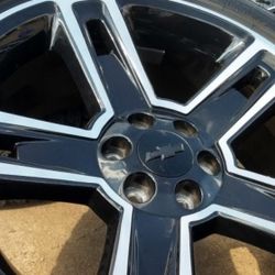 Chevrolet Suburban Wheels Ltz Rst Z71 Yukon Sierra Denali Cadillac Escalade Chevy Tahoe Rims 