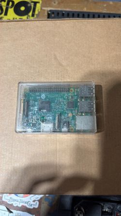 Raspberry Pi 3 Model B in Clear Case