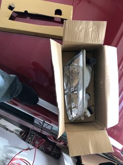 Toyota Camry rh headlight