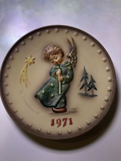Hummel 1971 Collector’s Plate Super Rare