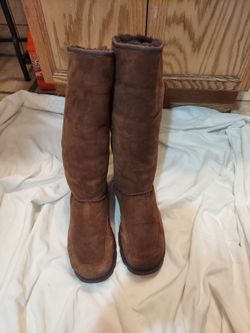 Snow boots Women Size 9