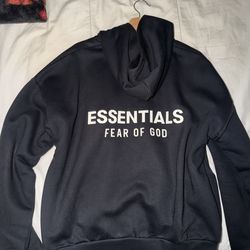 REAL Essentials black Zip up L