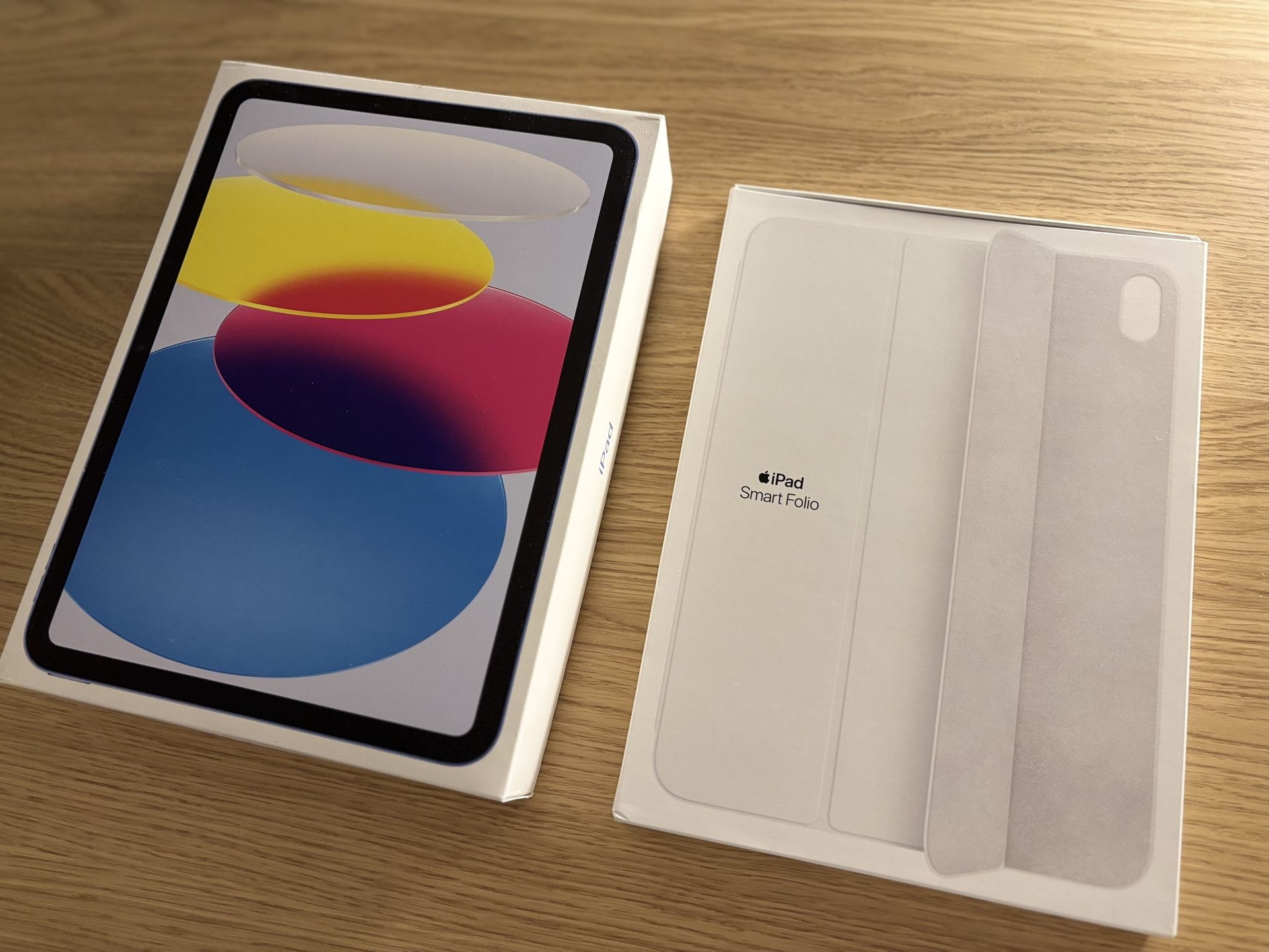 IPAD 10th Gen & Smart Folio (Box Only)
