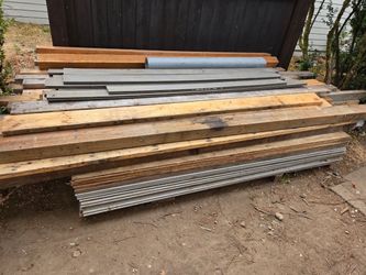 Mixed Lumber and Metal Building Materials Lot