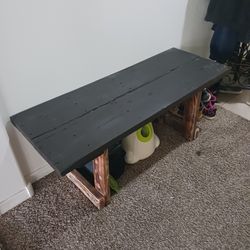 Cute rustic wooden coffee table indoor or outdoor use $55