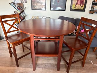 FREE Tall Table and 2 Chairs