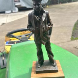 Bronze Statue 